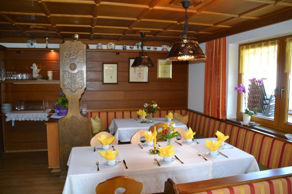 Haus Binder Hotel Ried im Zillertal Exterior photo