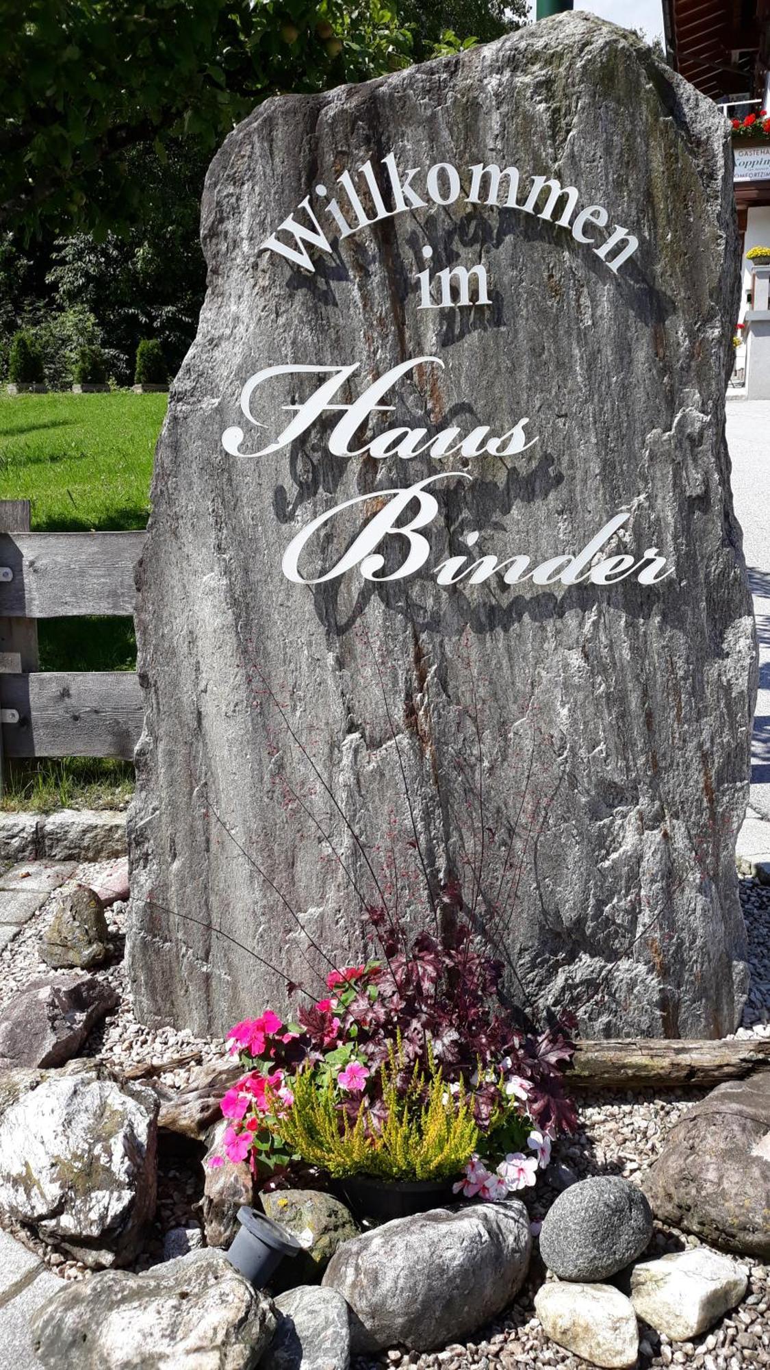Haus Binder Hotel Ried im Zillertal Exterior photo